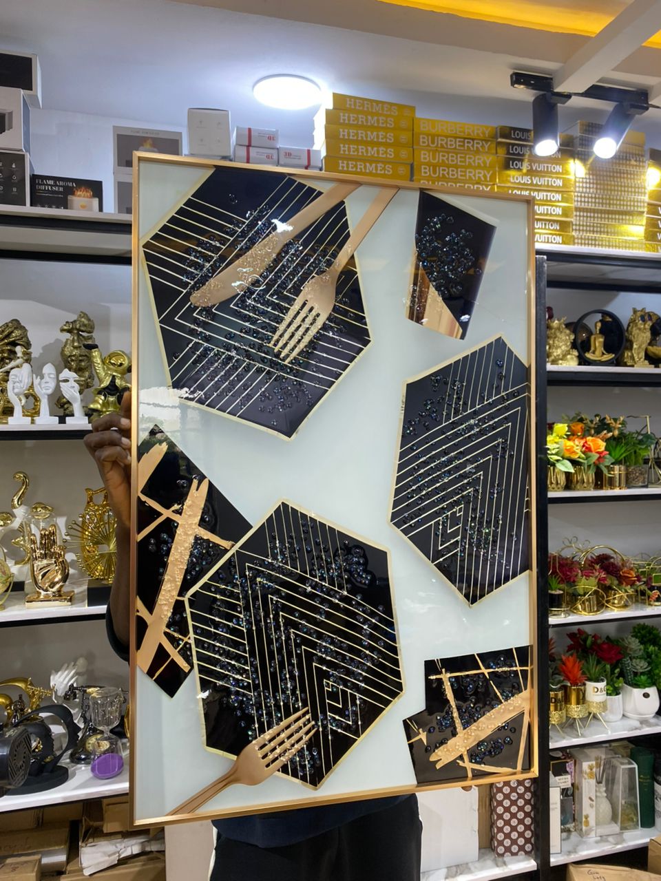 Mirrors & Wall Decor