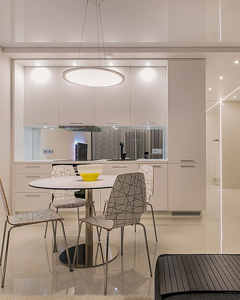 Statement Décor Pieces